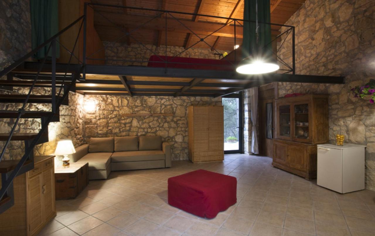Trullo In The Wood Villa นาร์โด ภายนอก รูปภาพ